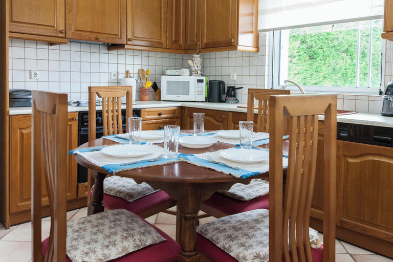 Others 4, Deluxe 3 Bd House near Lagonisi w Garden, Attica