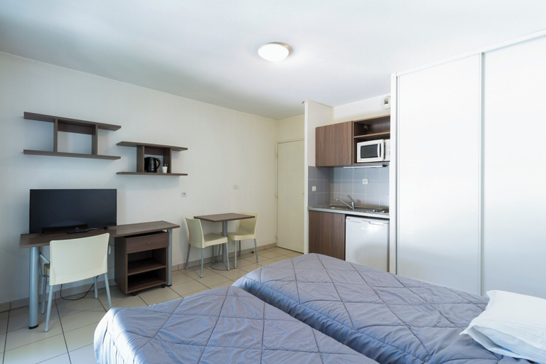 Bedroom 4, Garden & City Toulon, Var