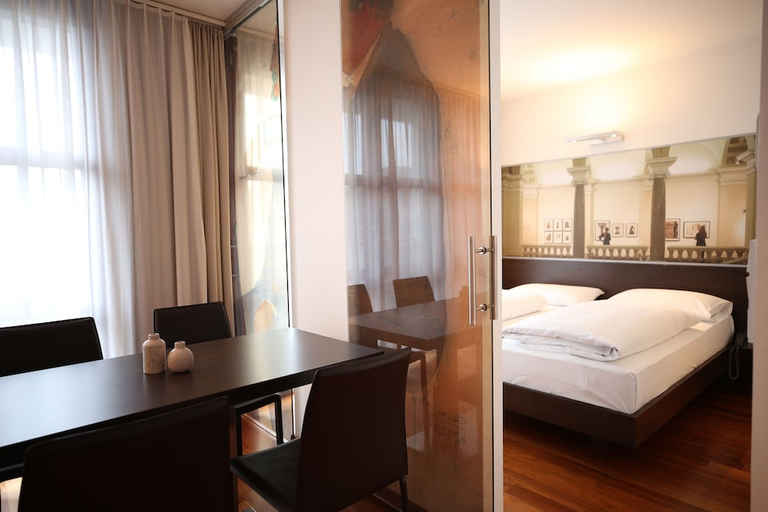 Bedroom 2, arte Hotel Linz, Linz