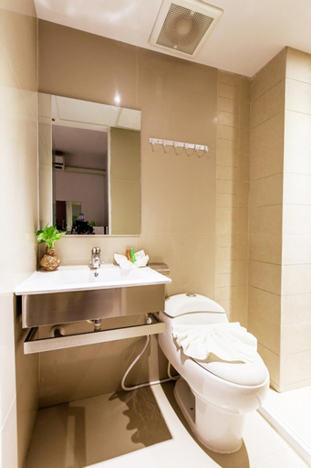 Bathroom 3