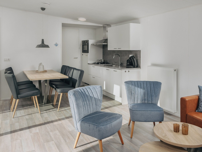 Private kitchen 3, Modern Chalet With Dishwasher, Cosy Domburg Nearby, Veere