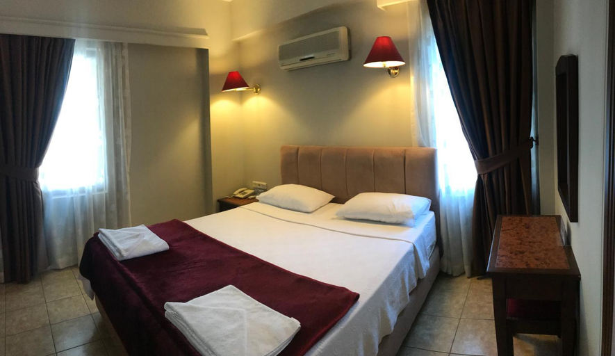Bedroom 2, Mr. Dim Exclusive Apart Hotel, Fethiye