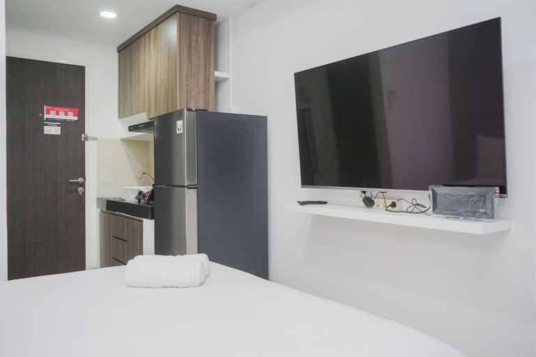 Bedroom 4, Modern Studio With Cozy Design Serpong Garden Apartment, Tangerang