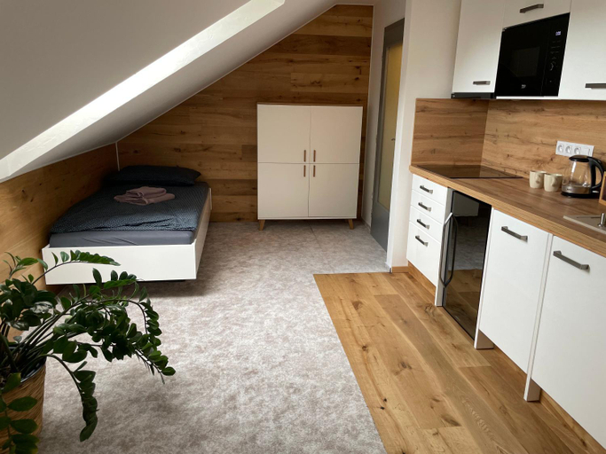 Others 2, Apartman u Ovecku - Nova Paka, Jičín