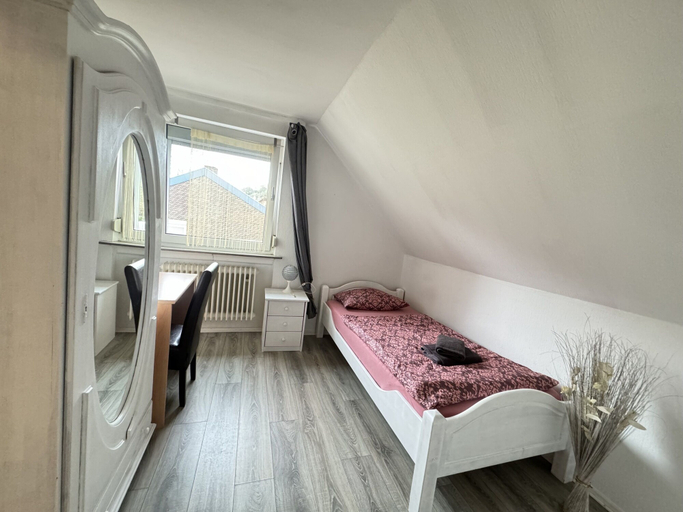 Bedroom 4, Gasthaus Nangfa Engel, Schwalm-Eder-Kreis