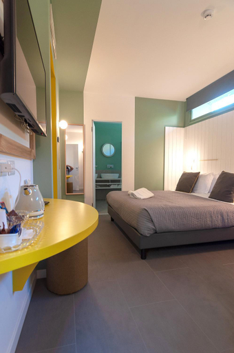 Bedroom 4, La Villetta, Napoli