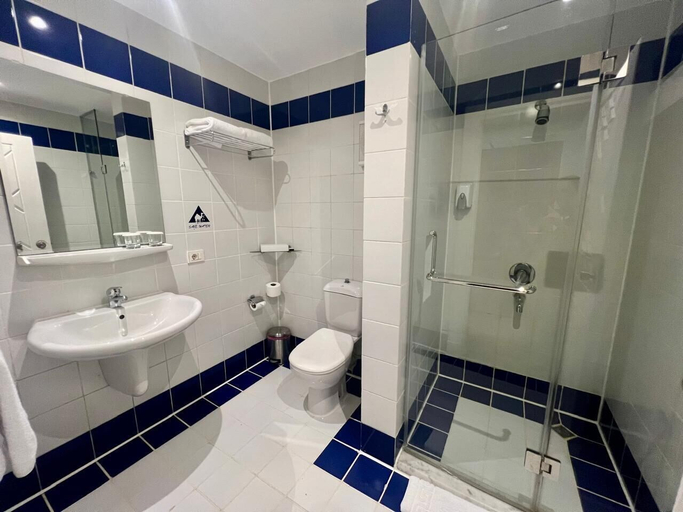 Bathroom 5, Camel Dive Club & Boutique Hotel, Sharm el-Sheikh
