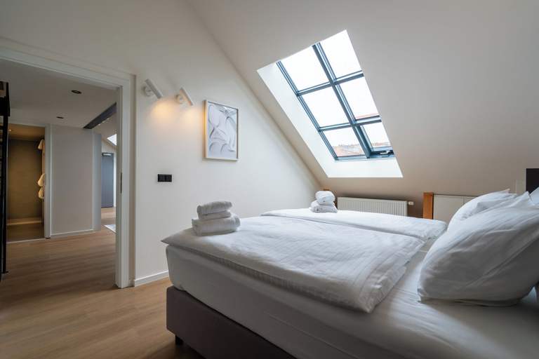 Bedroom 3, HONEST Karlín, Praha 1