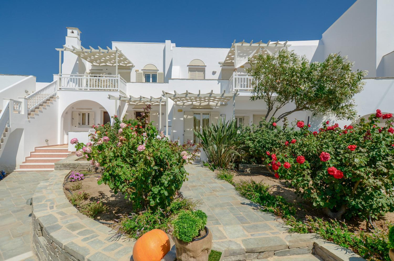 Exterior & Views 1, Birikos Hotel and Suites, South Aegean