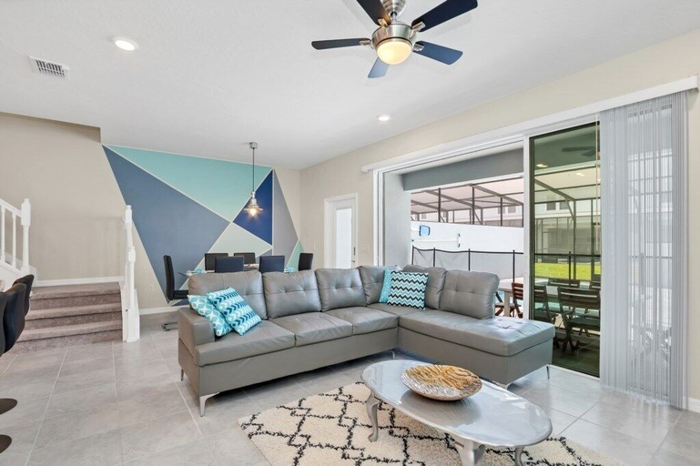 Others 3, 5 Bed Townhome! 5 Bedroom Townhouse by Redawning, Polk