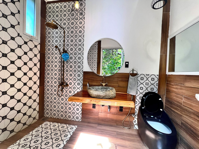 Bathroom 4, MeGarden Daknong, Đăk R'Lấp