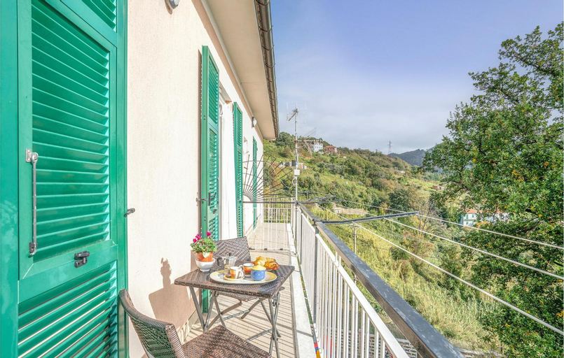 Exterior & Views 2, Casa Del Bracco, Genova