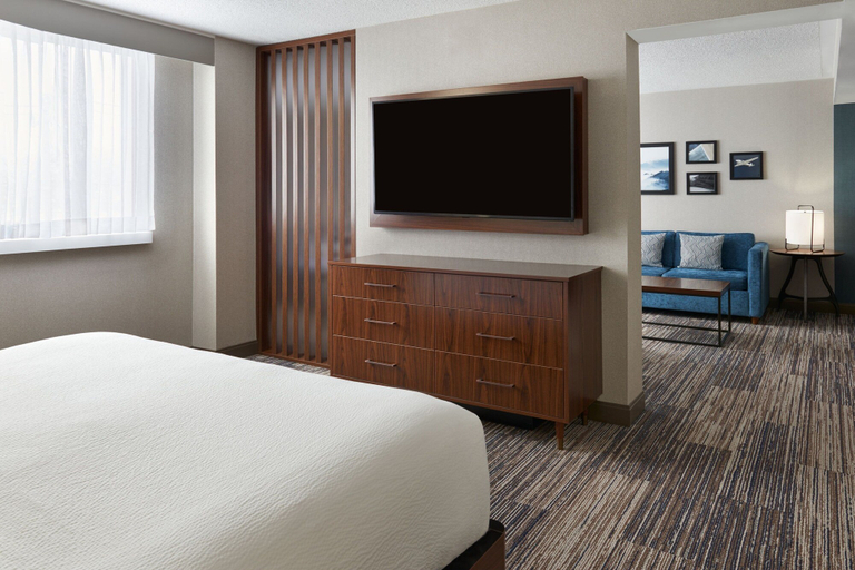 Bedroom 2, Four Points by Sheraton Point Edward Sarnia, Lambton