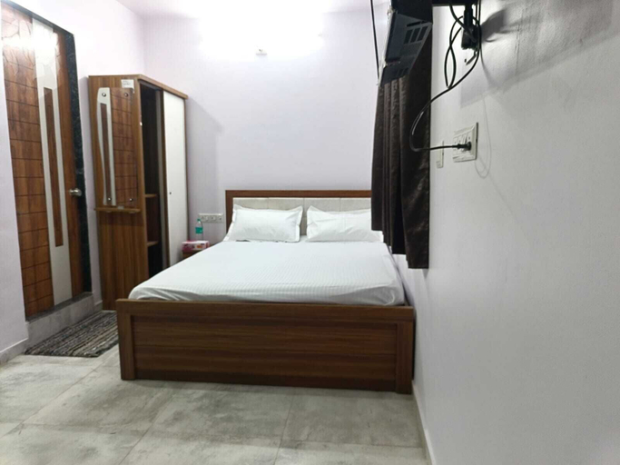 Bedroom 4, Hotel Parcham, Jamnagar