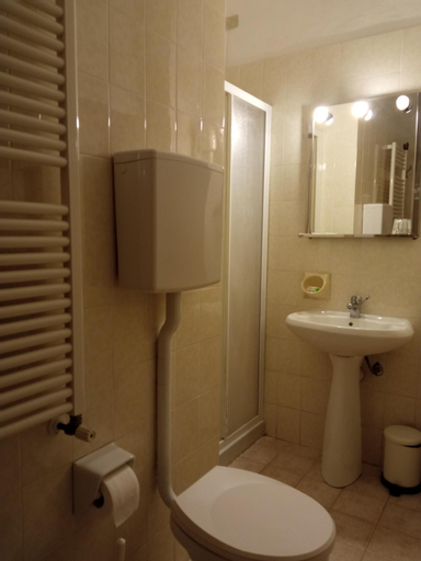 Bedroom 2, Hotel San Paolo, Savona