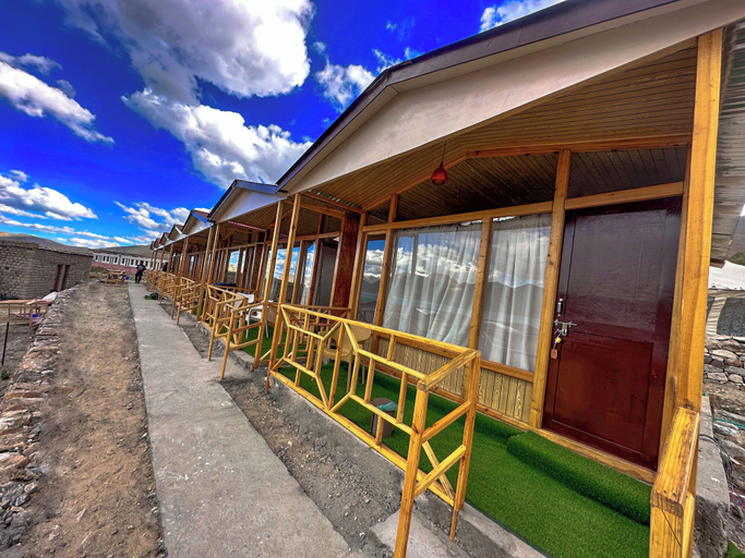 Exterior & Views 2, Pangong Heritage Resort, Leh