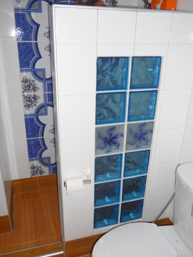 Bathroom 4, Room for you, Lak Si