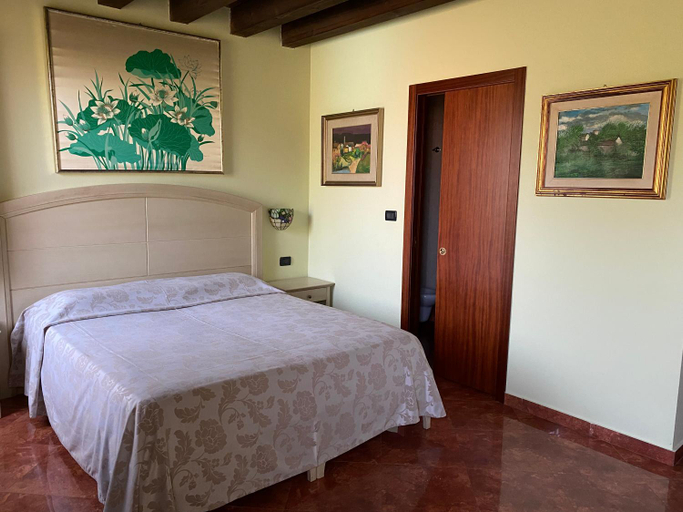 Bedroom 2, Dama Estense, Ferrara