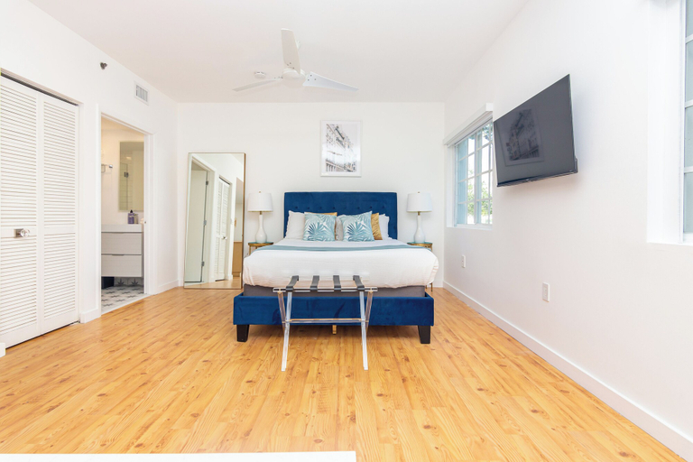 Bedroom 3, Boutique Apartments Convention Center, Miami-Dade