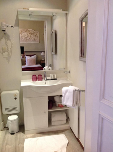 Bathroom 3, Hotel Botaniek, West-Vlaanderen