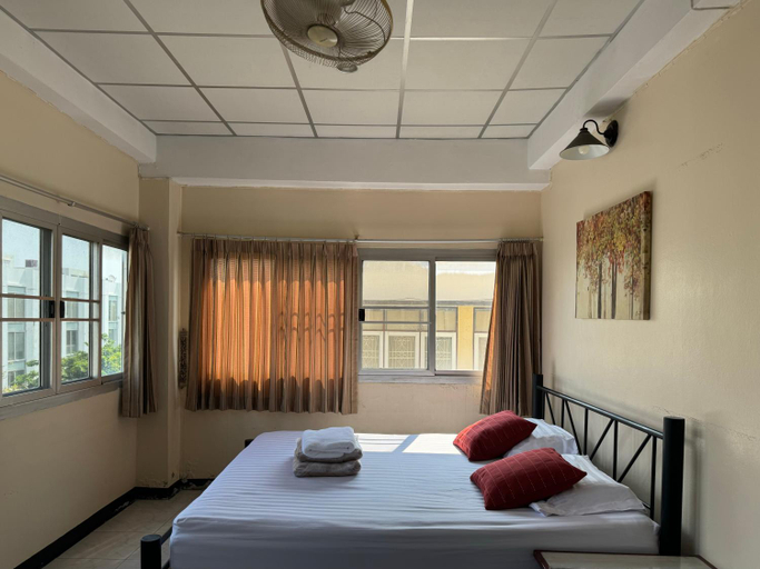 Bedroom 2, KC guest house, Phra Nakhon