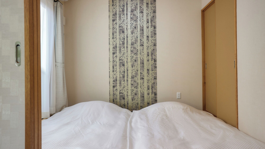Bedroom 2, RERESO Okinawa churaumi, Motobu