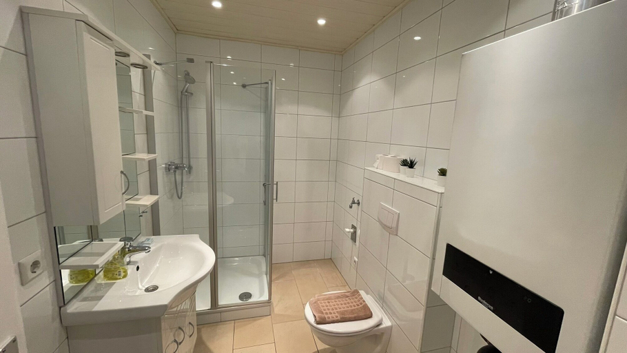 Bathroom 5, Apartment am Stadtgarten, Aurich