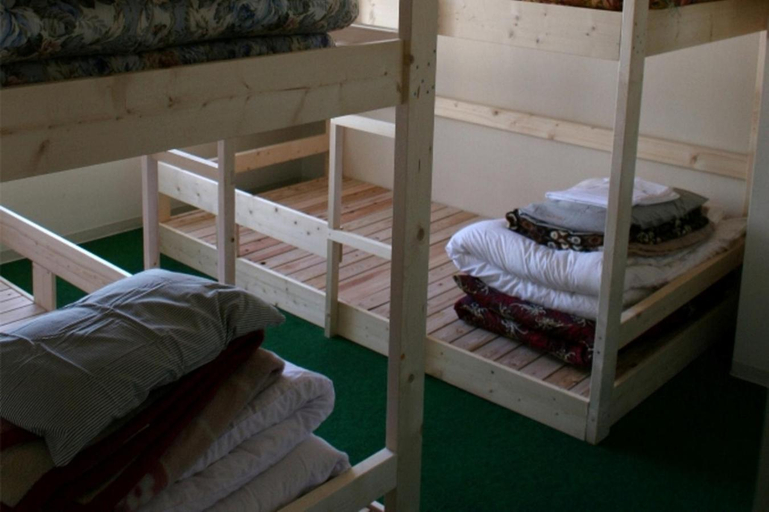 Bedroom 3, Tabibitoyado Kirinya Hostel in Uji, Ujitawara