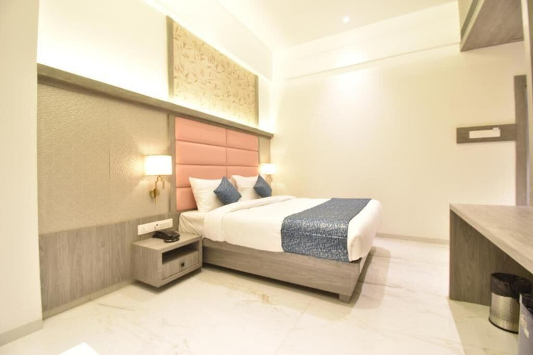 Bedroom 3, La DHALIA By Glitz Hotels, Thane