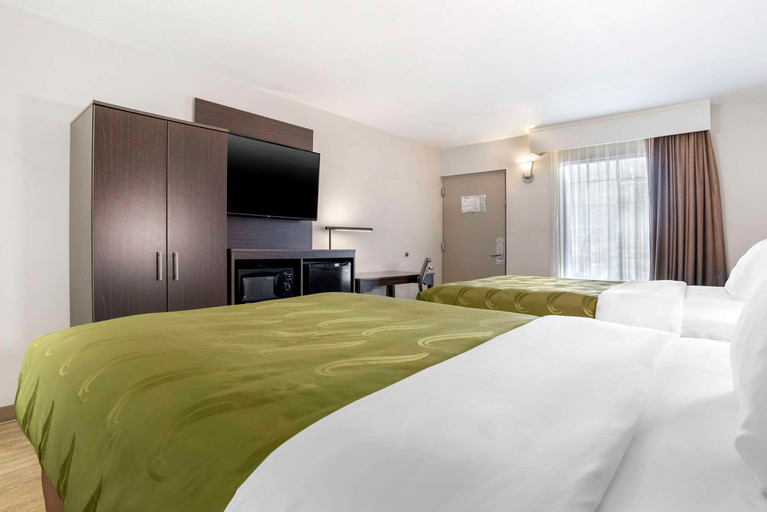 Bedroom 21