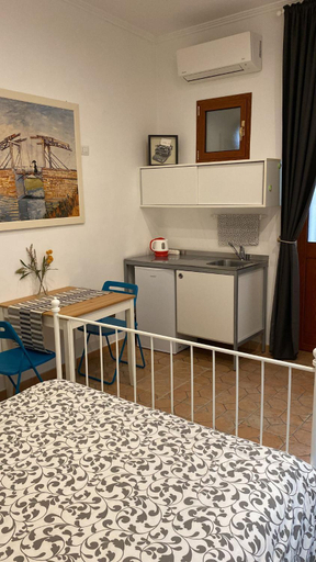 Bedroom 2, Dei Meravigli, Bari