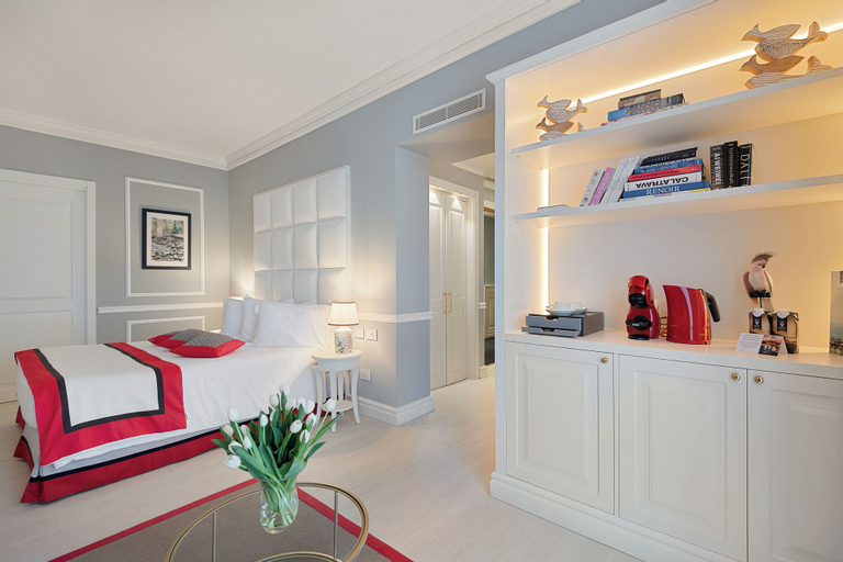 Bedroom 11