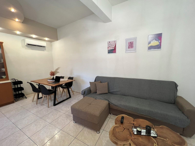 Others 5, Cozy 1 Bd Apt in Therisos with Balcony, Crete