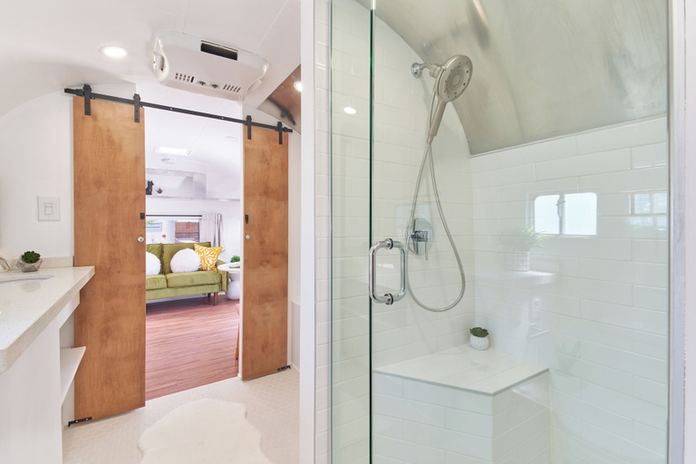Bathroom 3, Acres Landing, Riverside