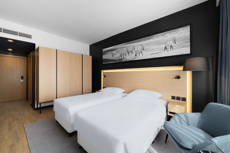 Bedroom 2, Park Inn by Radisson Makkah Thakher Algharbi, Makkah