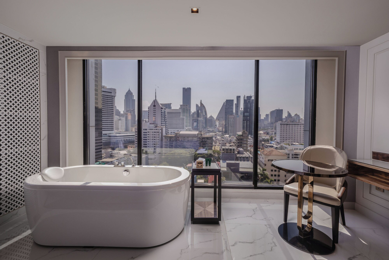 Bathroom 7