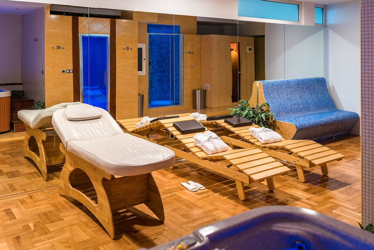 Sport & Beauty 5, Annex Building Art Hotel, Split