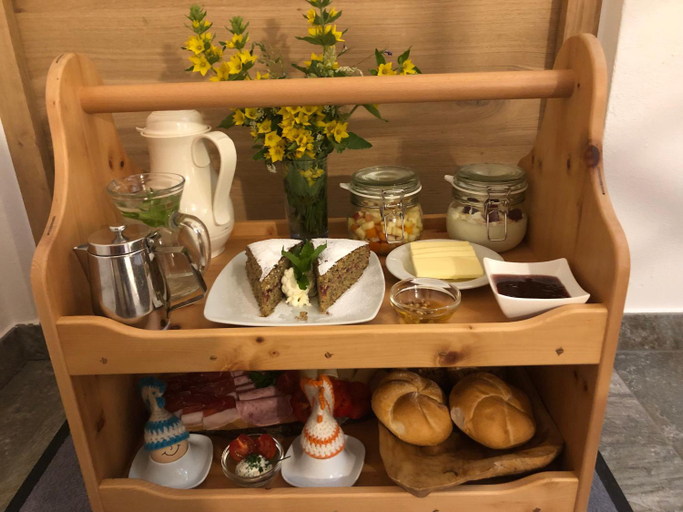 Food & Drinks 5, Planatschhof, Bolzano