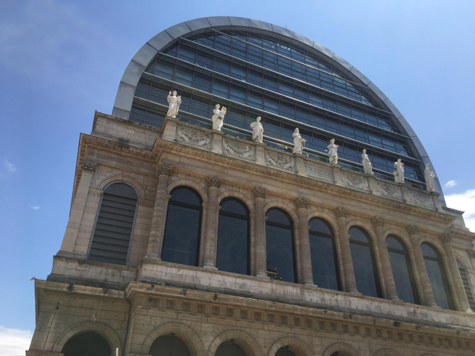 Exterior 12
