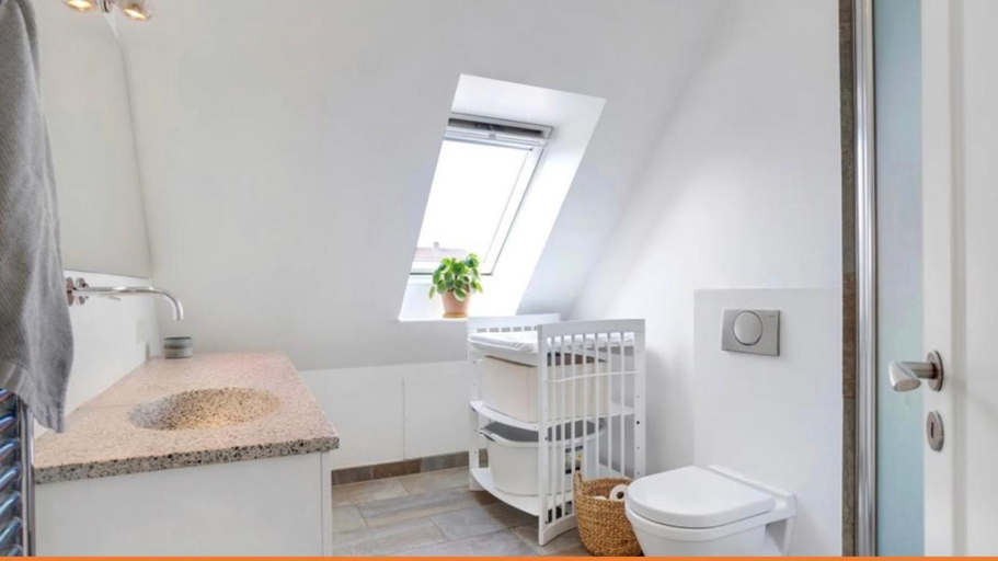 3, Villa i Herning, 200 meter fra gagaden, Herning