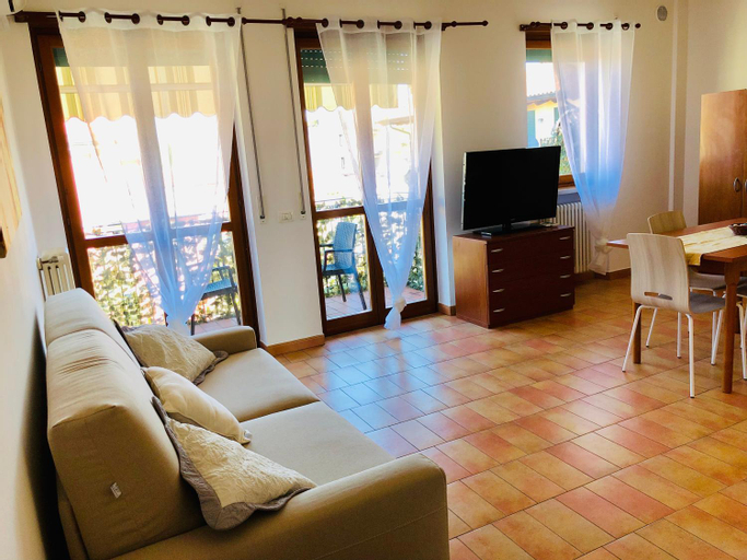 Others 5, APPARTAMENTO PESCHIERA - zona Ospedale Pederzoli, Verona