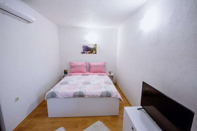 Others 3, Apartman Sea view, Gradac
