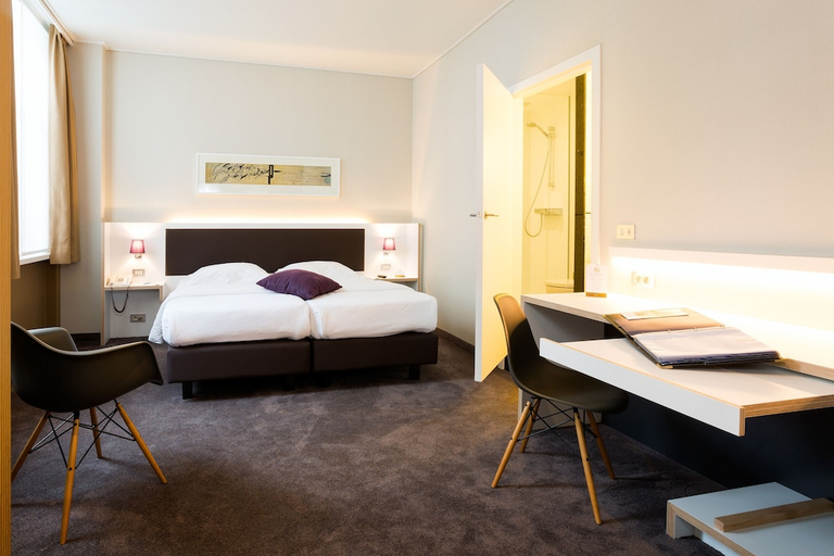 Bedroom 3, Hotel Navarra, West-Vlaanderen