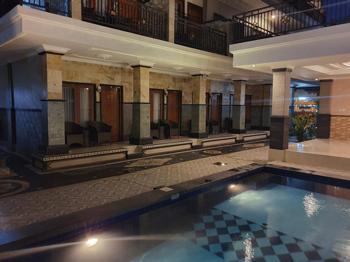 Swimming Pool 4
