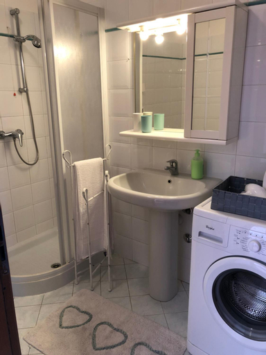 Bedroom 3, APPARTAMENTO PESCHIERA - zona Ospedale Pederzoli, Verona