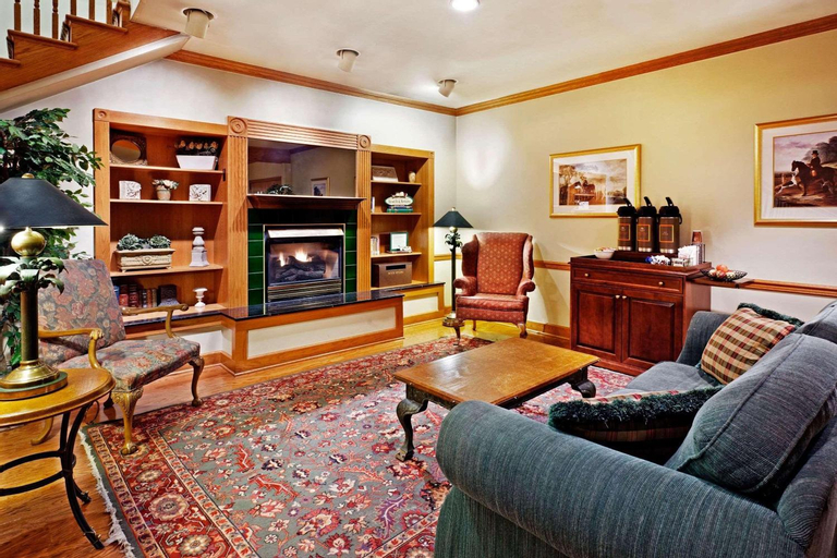 Public Area 2, Country Inn & Suites by Radisson, York, PA, York
