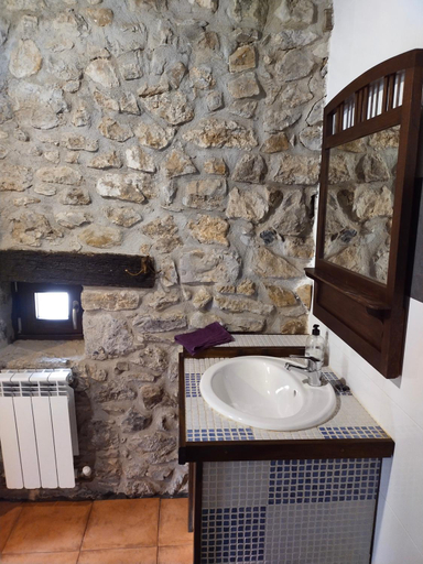 Bathroom, Albergue Otardi Landa Aterpetxea - Hostel, Guipúzcoa