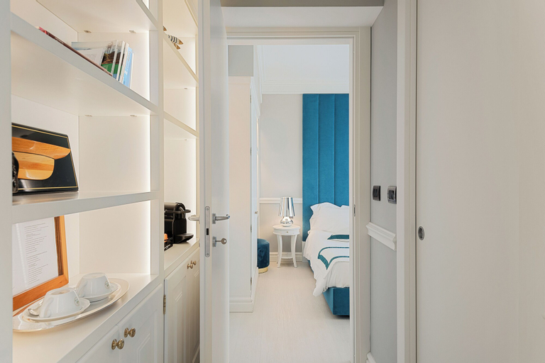 Bathroom 7