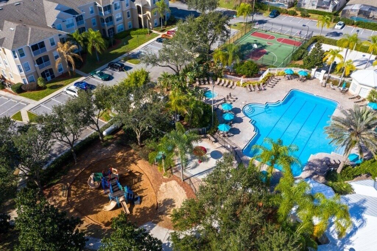 Exterior & Views 2, Spacious 3 Bed, 2 Bath Condo In Gated Community 3 Bedroom Condo by RedAwning, Osceola