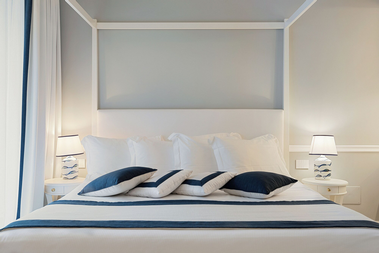 Bedroom 12